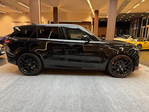 Land Rover Range Rover Sport 3.0 TD6 350 First Edition