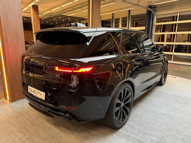 Land Rover Range Rover Sport 3.0 TD6 350 First Edition