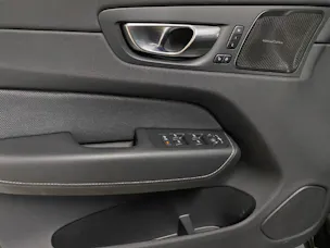 Volvo XC60 2.0 T6 TE Ultra Dark eAWD