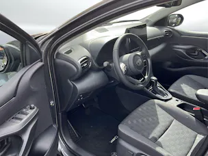 Toyota Yaris 1.5 VVT-i HSD Trend