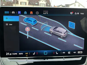 VW Golf GTE 1.5 TSI eHYBRID 272PS GTE *** CRYSTAL ICE BLUE & 140KM ELEKTRISCHE REICHWEITE ***
