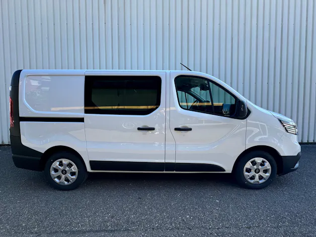 Renault Trafic Kastenwagen Advance KW L1H1 2.0 Blue dCi 150 EAG9 E Ntzl.
