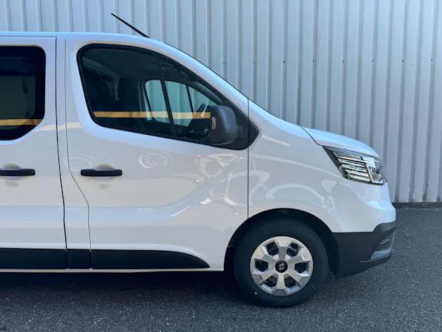 Renault Trafic Kastenwagen Advance KW L1H1 2.0 Blue dCi 150 EAG9 E Ntzl.
