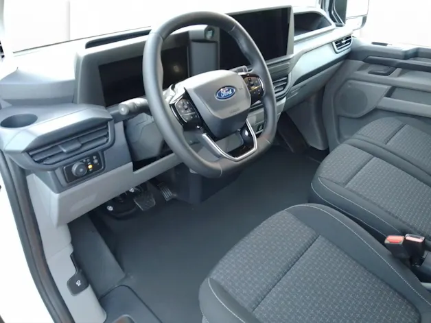 Ford Transit Custom Van 320 L1 2.0 EcoBlue 136 Trend Automat