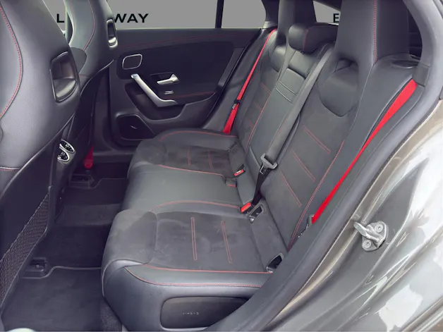 Mercedes-Benz CLA Shooting Brake 45 S AMG 4Matic+ 8G-DCT