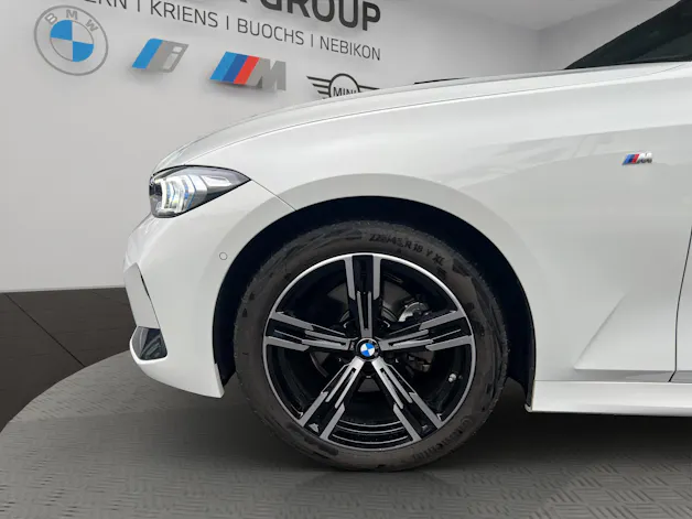 BMW 320d xDrive 48V Touring Steptronic M Sport