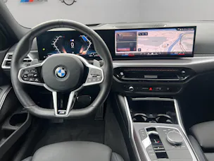 BMW 320d xDrive 48V Touring Steptronic M Sport