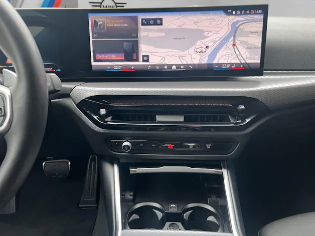BMW 320d xDrive 48V Touring Steptronic M Sport