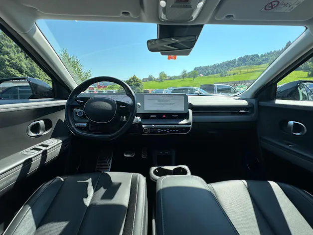 HYUNDAI Ioniq 5 72kWh First Edition 4WD
