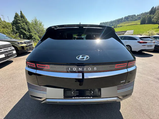 HYUNDAI Ioniq 5 72kWh First Edition 4WD