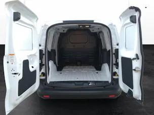 Ford E-Transit Courier Van Trend