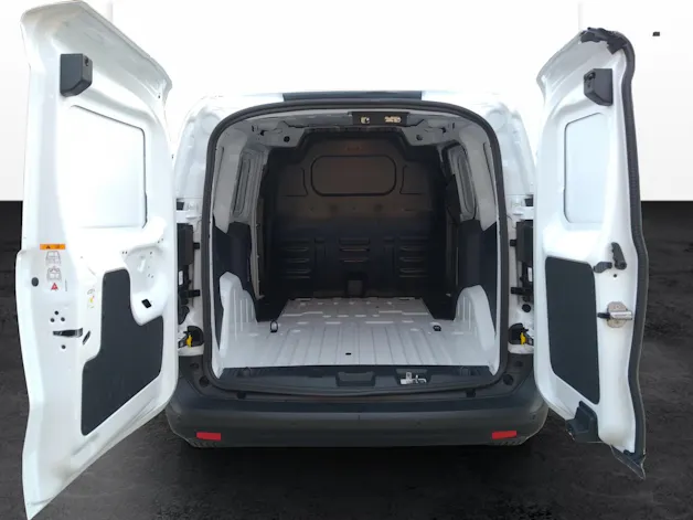 Ford E-Transit Courier Van Trend
