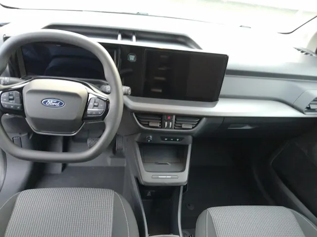 Ford E-Transit Courier Van Trend