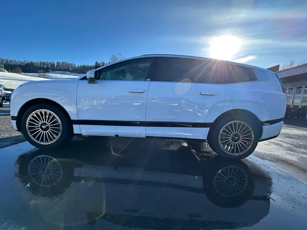 Hyundai Ioniq 9 110kWh Vertex Caligraphy 4WD