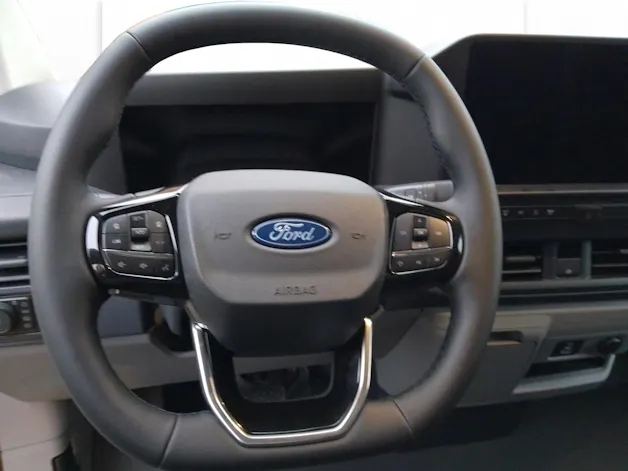 Ford Transit Custom Van 320 L1 2.0 EcoBlue 136 Trend Automat