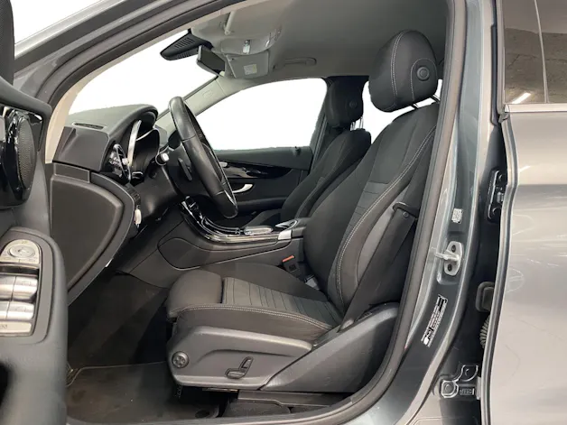 Mercedes-Benz GLC 300 e 4MATIC