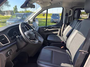 Ford Tourneo Custom Bus 320 L1 2.0 TDCi 170 Sport