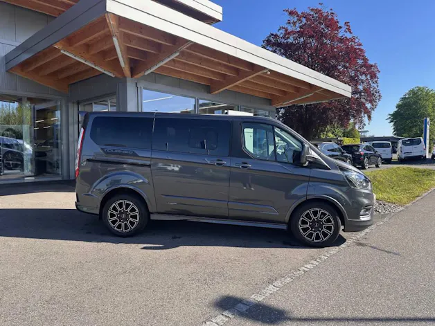 Ford Tourneo Custom Bus 320 L1 2.0 TDCi 170 Sport