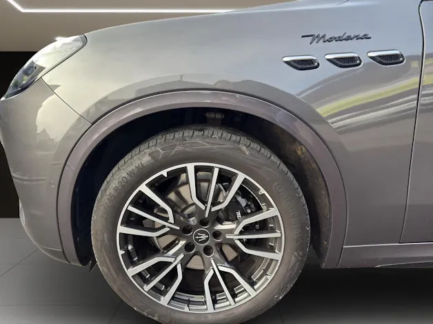 Maserati Grecale 2.0 Hybrid Modena