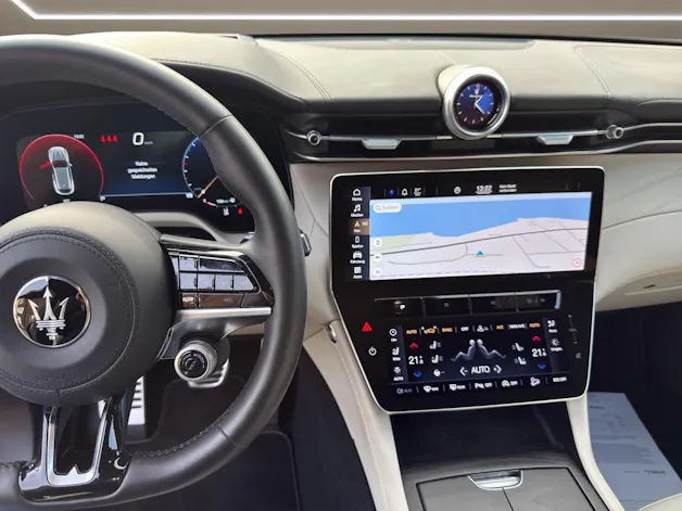 Maserati Grecale 2.0 Hybrid Modena