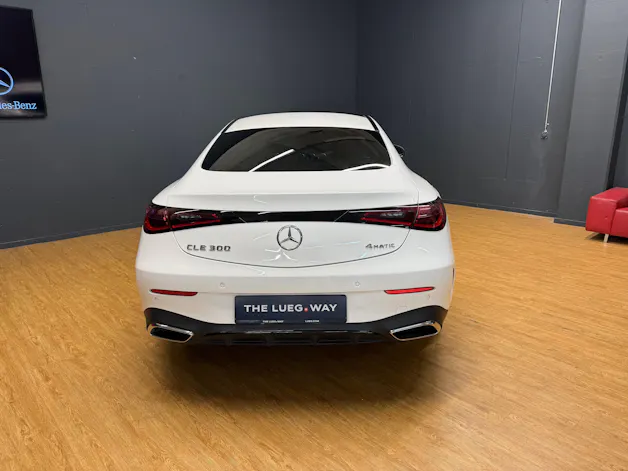 Mercedes-Benz CLE 300 4M - Coupé - AMG / DISTRONIC / 360 Grad Kamera