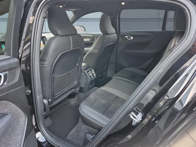Volvo C40 E80 Plus AWD