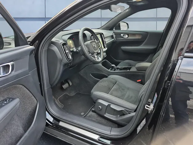 Volvo C40 E80 Plus AWD