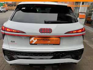 Audi Q3 SUV e-hybrid 200 kW S-tronic