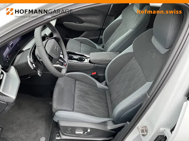 Audi Q3 SUV e-hybrid 200 kW S-tronic