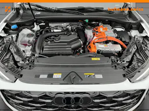 Audi Q3 SUV e-hybrid 200 kW S-tronic