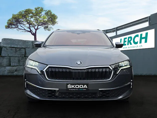 Škoda Octavia Combi 1.5 TSI mHEV DSG Selection