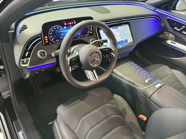 Mercedes-Benz E 220 d 4Matic 9G-Tronic