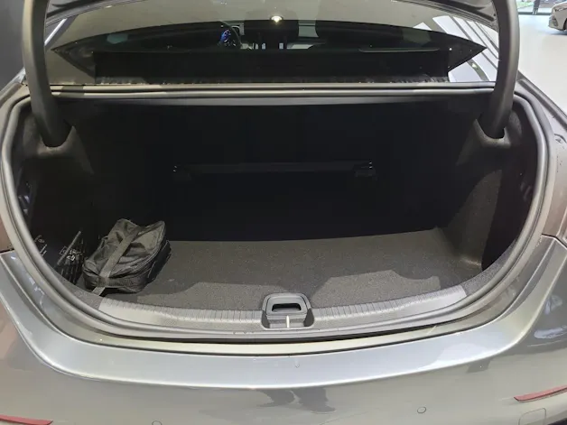 Mercedes-Benz C 300 4 Matic