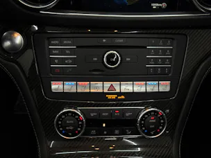 Mercedes-Benz SL 63 AMG Speedshift