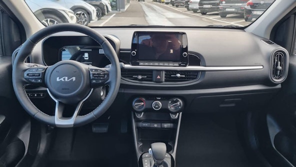 Vehicle image 8 Vehicle image 8