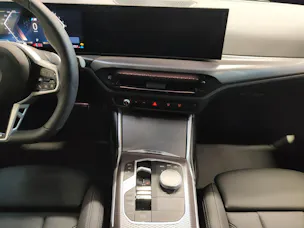 BMW 320d xDrive Touring