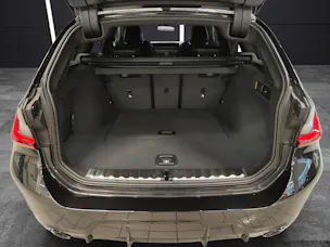 BMW 320d xDrive Touring