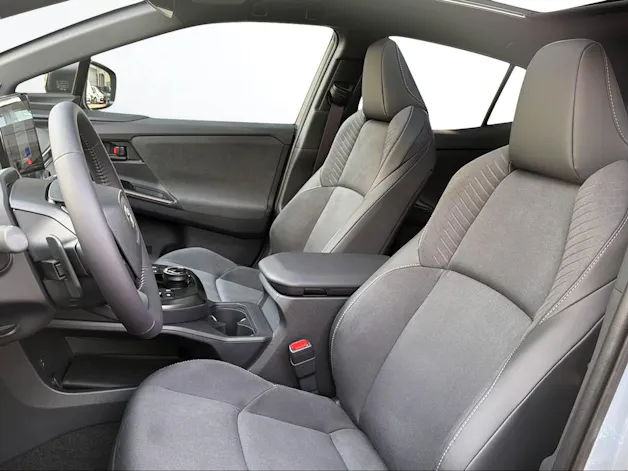 Toyota C-HR+ Premium AWD