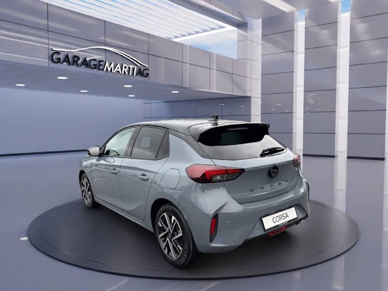 Vehicle image 3 Vehicle image 3