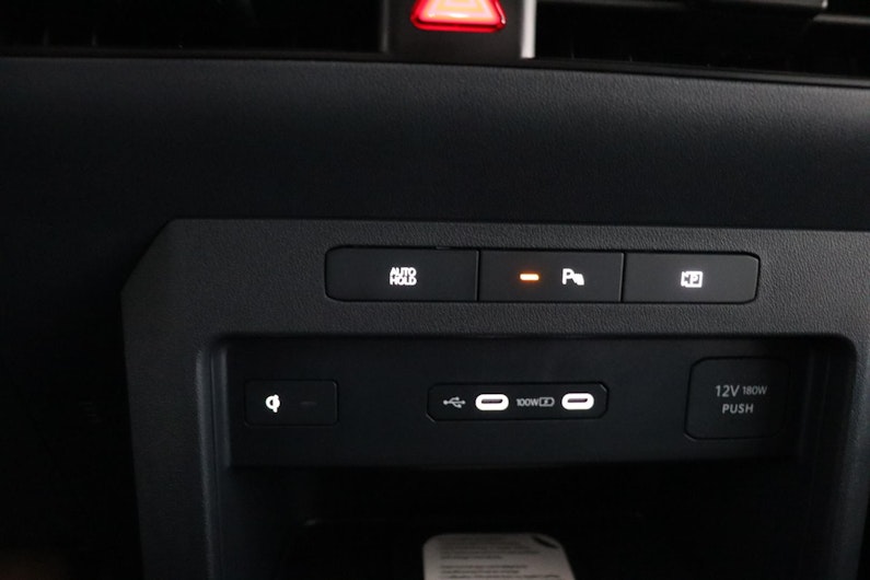 Vehicle image KIA PV5