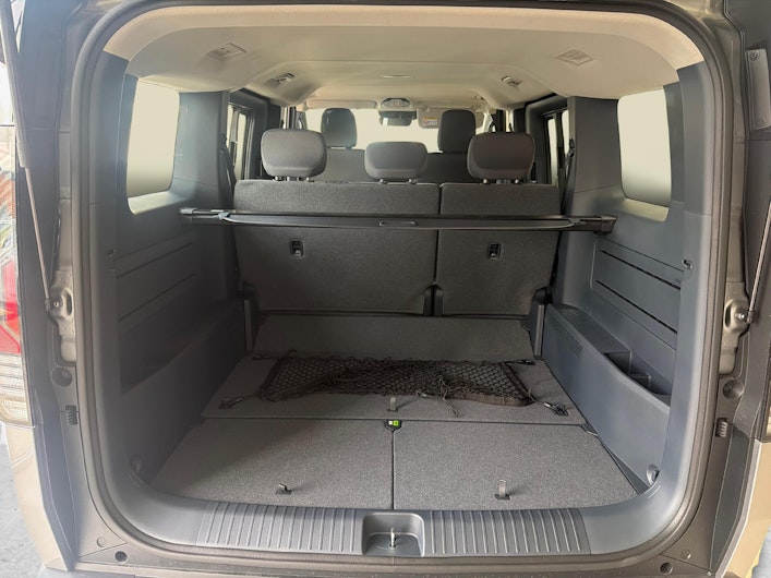 Vehicle image KIA PV5