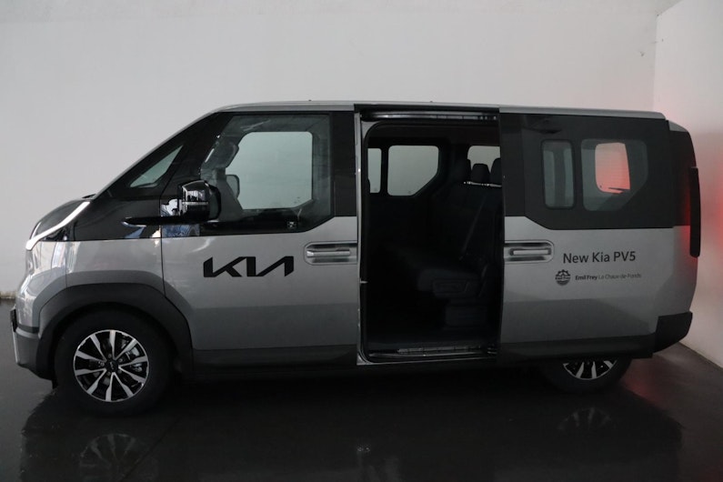 Vehicle image KIA PV5