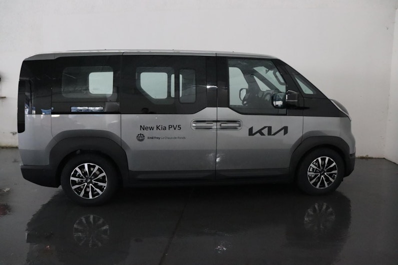 Vehicle image KIA PV5