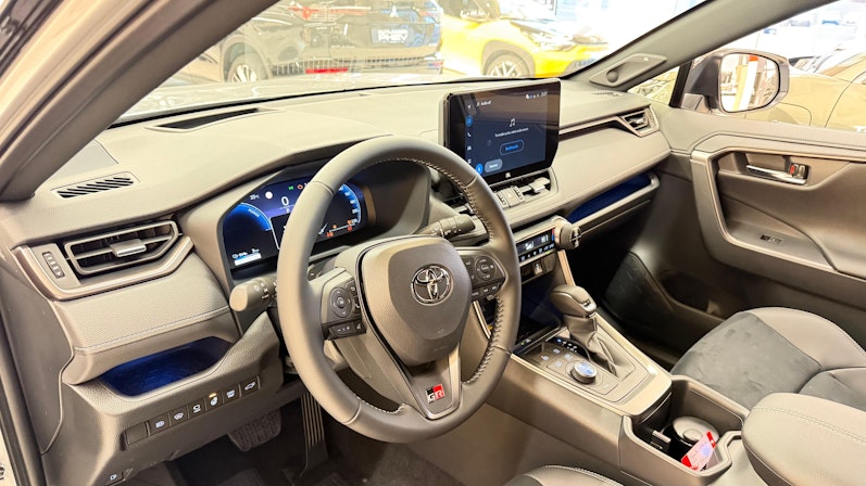 Vehicle image TOYOTA RAV-4