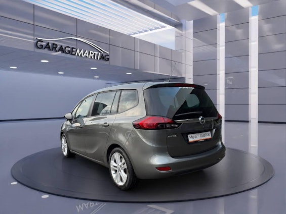 Vehicle image 3 Vehicle image 3