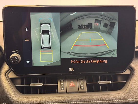 Vehicle image 11 Vehicle image 11