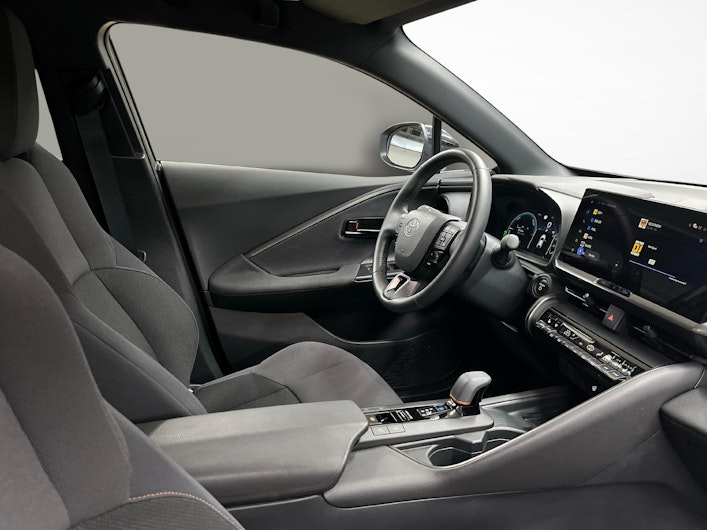 Vehicle image TOYOTA C-HR