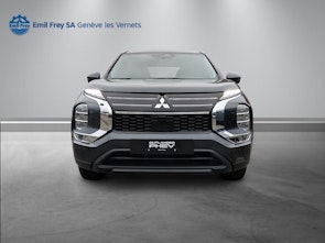 Vehicle image MITSUBISHI Outlander 2.4 PHEV Intense 4x4