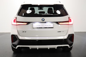 Vehicle image BMW X1 23i xDrive paddles