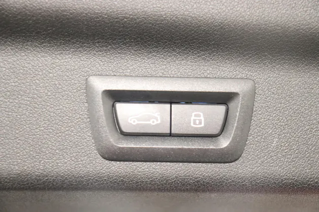 BMW X1 23i xDrive paddles
